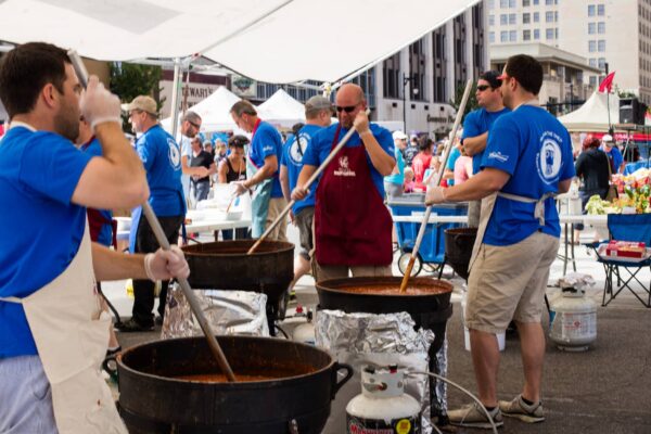 Cooking_Wagonmasters_Chili_Photo_Credit_Tyler_Cooper_1873db11-b75a-4d32-84e8-e16bbe4c5bcc